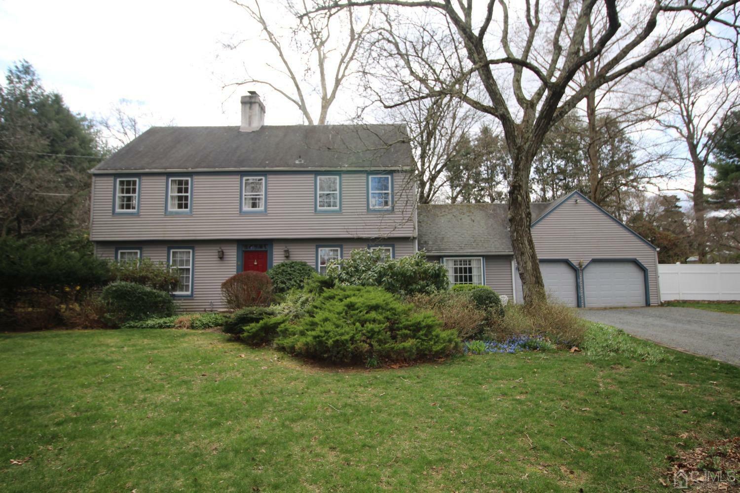 Property Photo:  6 Wynnewood Drive  NJ 08512 