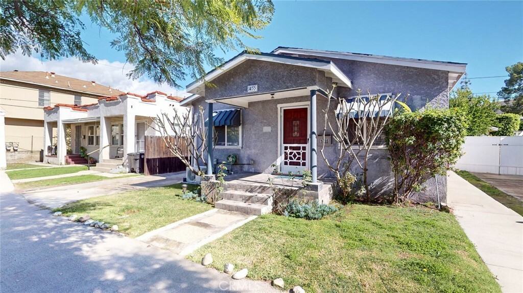 Property Photo:  1455 E California Avenue  CA 91206 