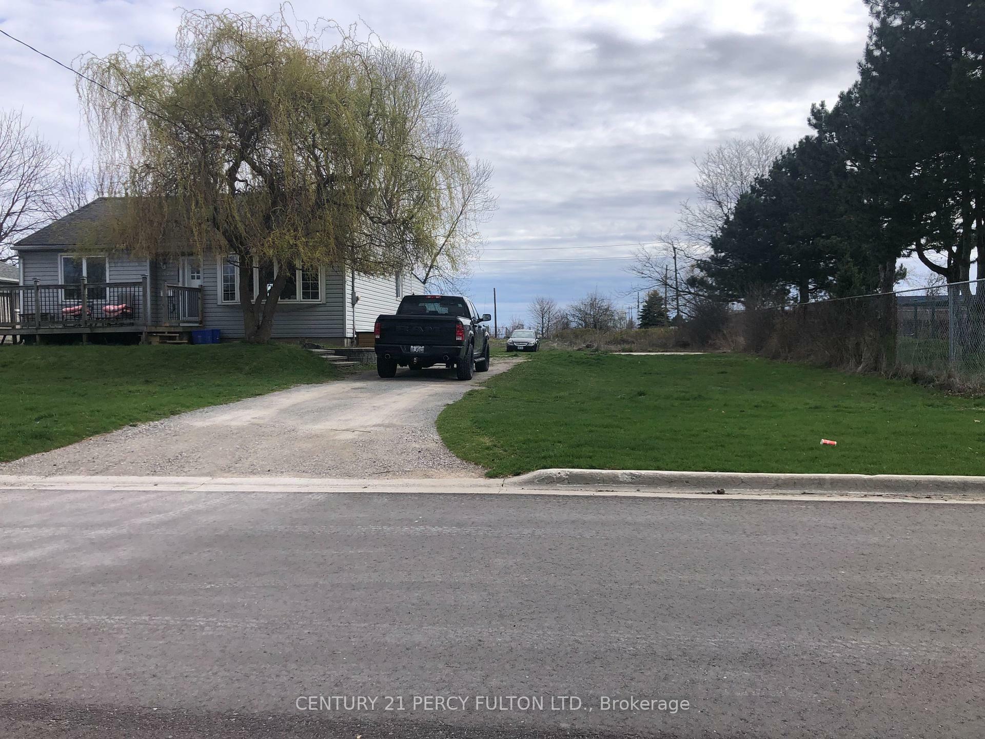 Property Photo: 579 Veterans Rd ON L1H 0B2