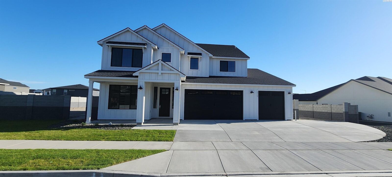 Property Photo:  4369 Potlatch St  WA 99352 