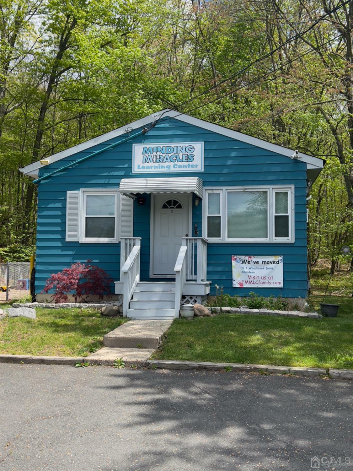 Property Photo:  90 Sprinig Hill Road  NJ 07747 