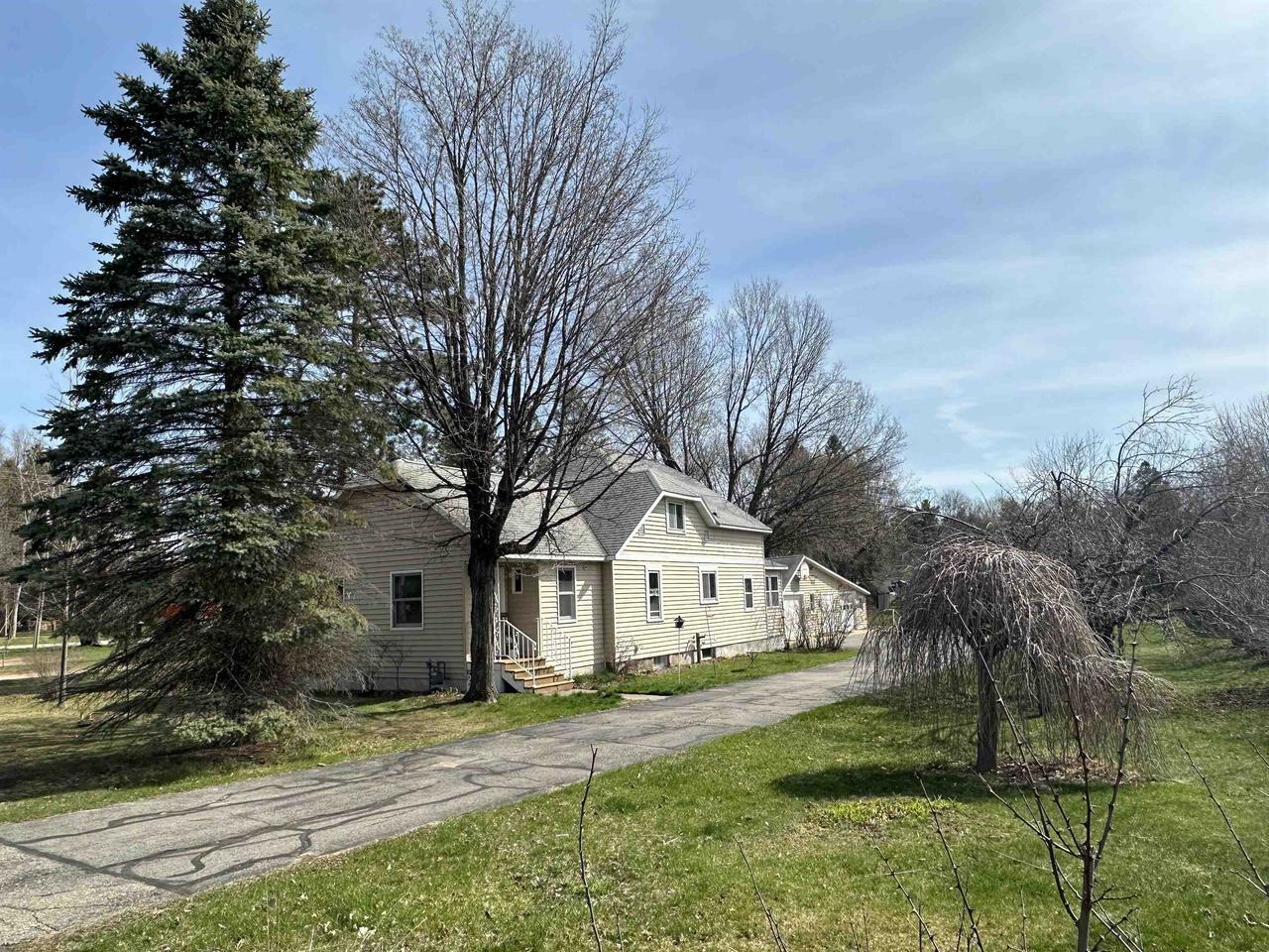 Property Photo:  3941 North 6th Street  WI 54403 