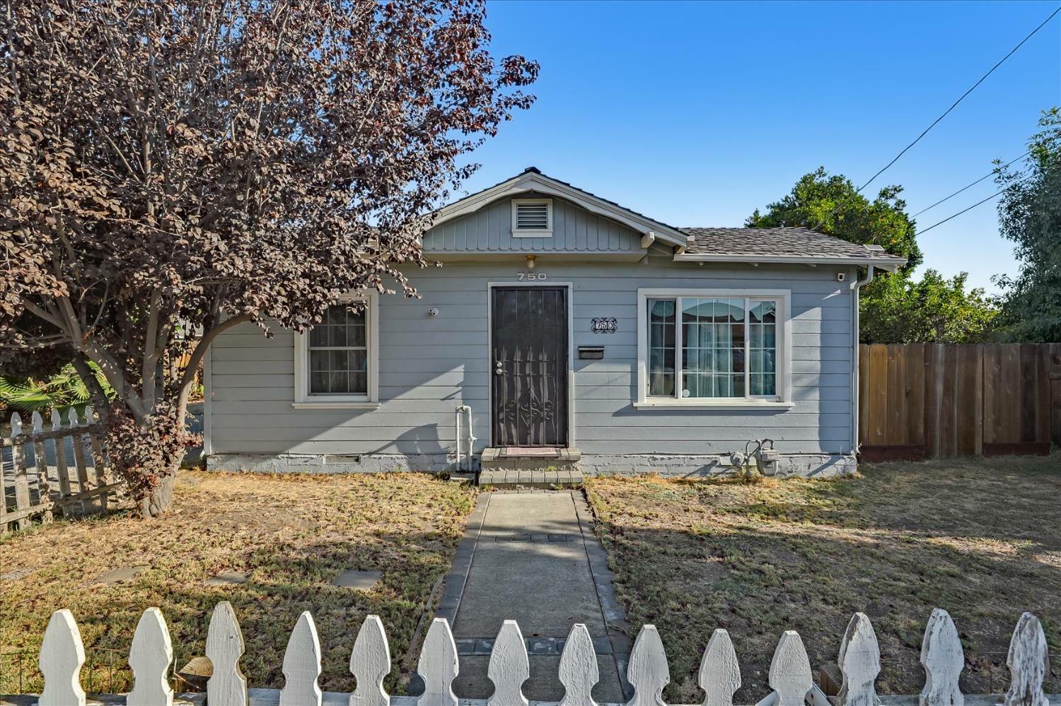 Property Photo:  750 South St.  CA 95023 