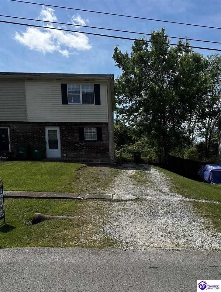 Property Photo:  232 Eagle Pass Drive  KY 40160 