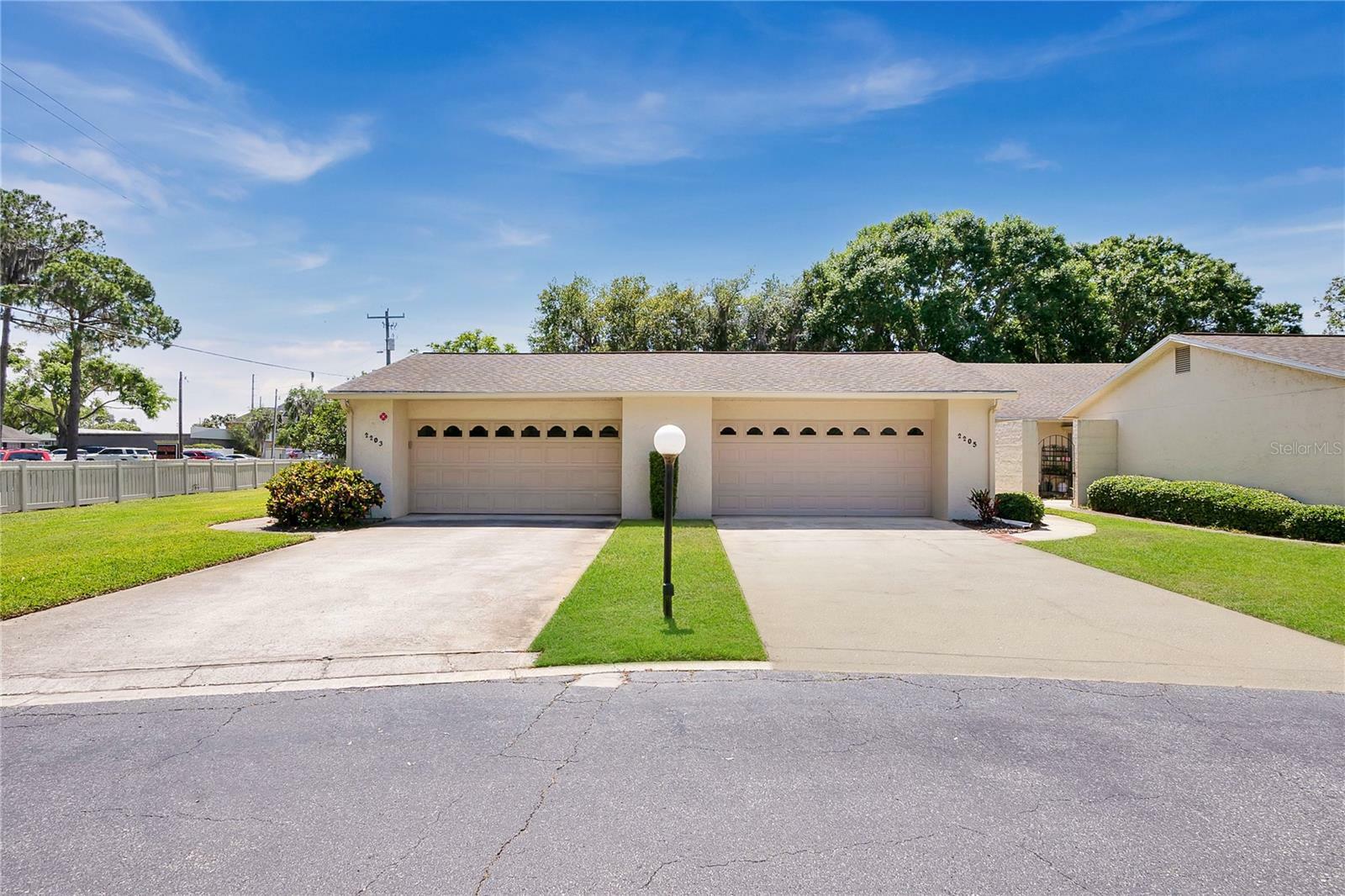 Property Photo:  2205 Cypress Cove Drive  FL 32778 