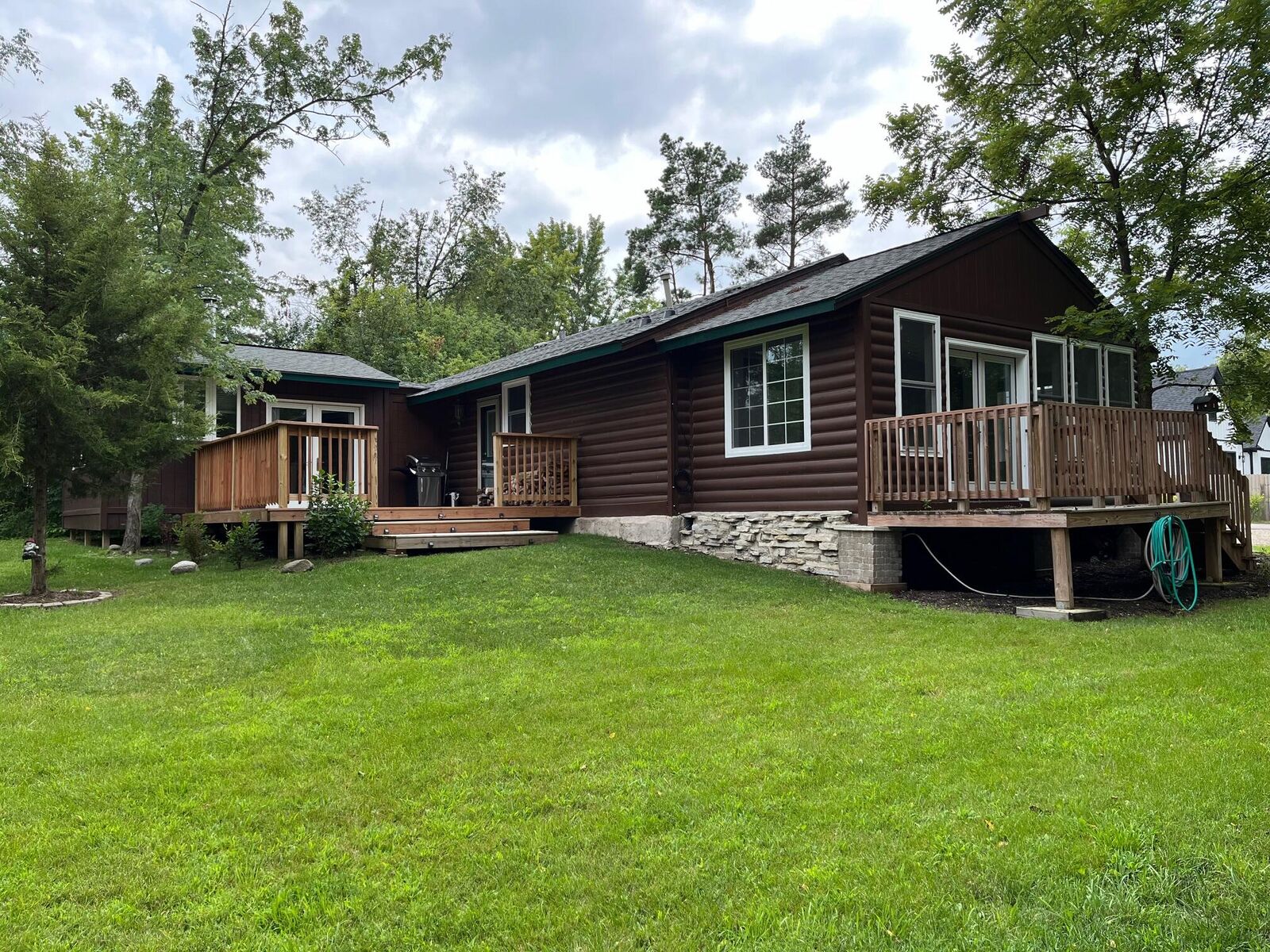 Property Photo: N1330 Summit Dr WI 53125