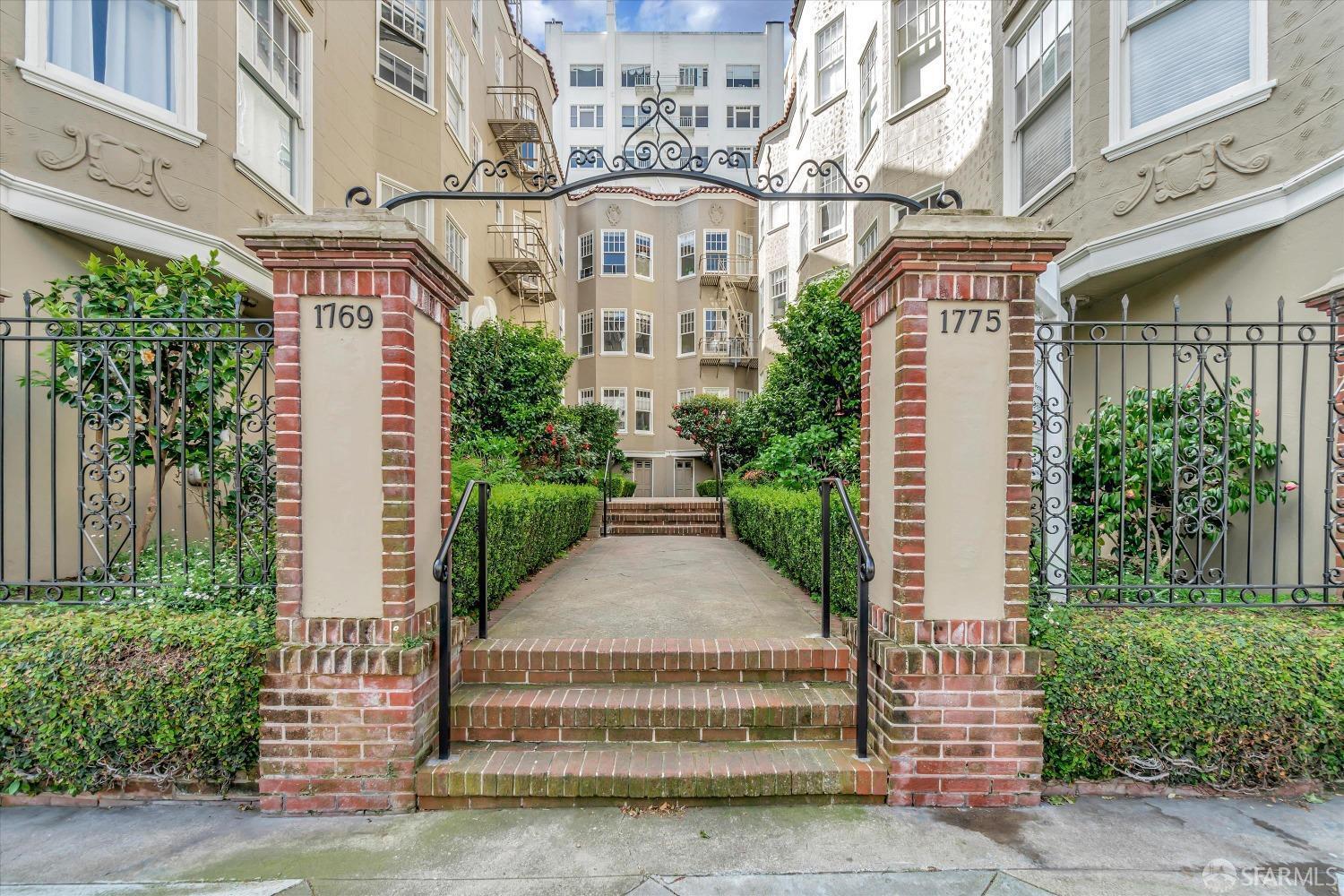 Property Photo: 1775 Broadway 6 CA 94109