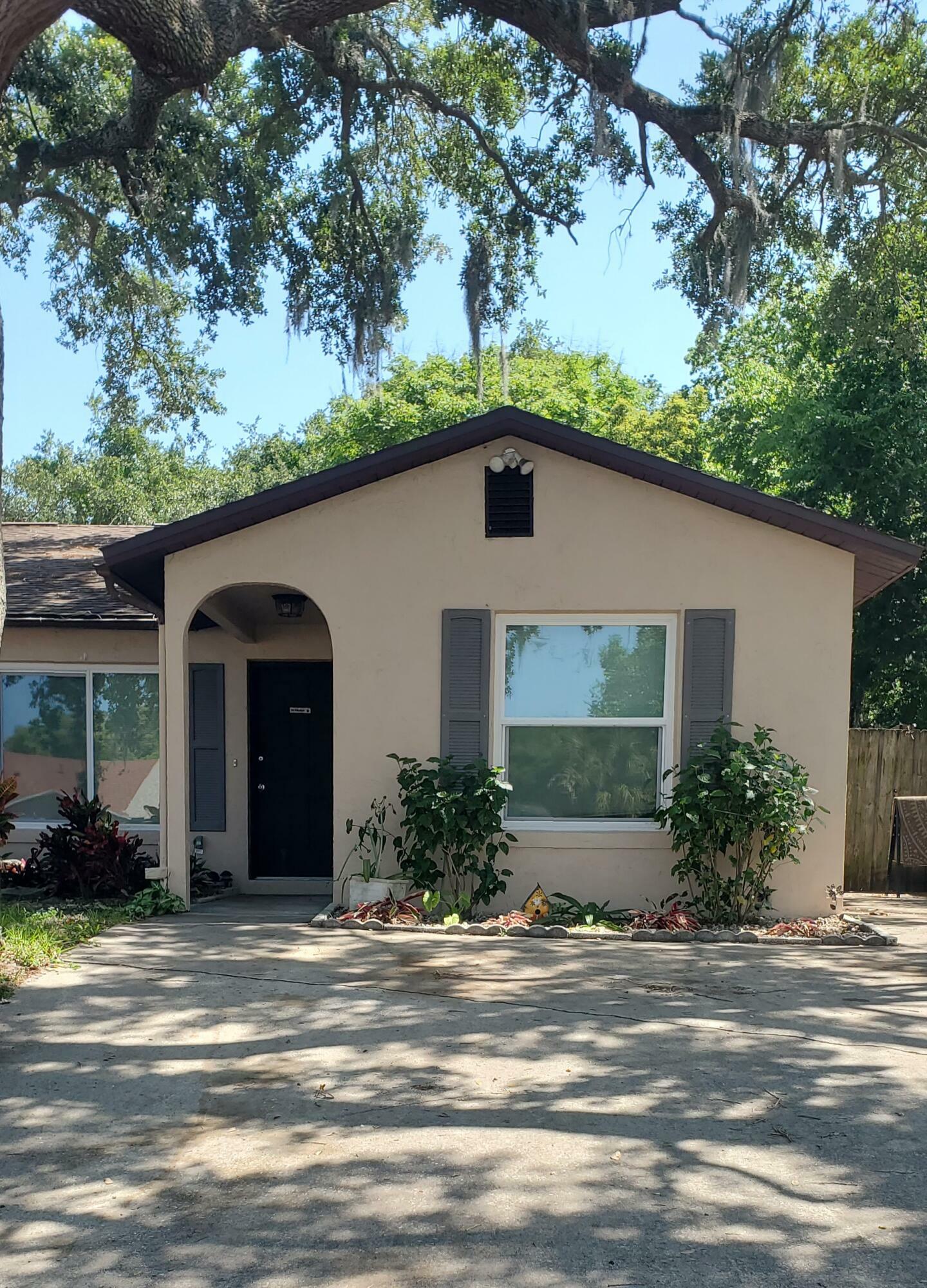 Property Photo:  3707 Powder Horn Place  FL 32796 