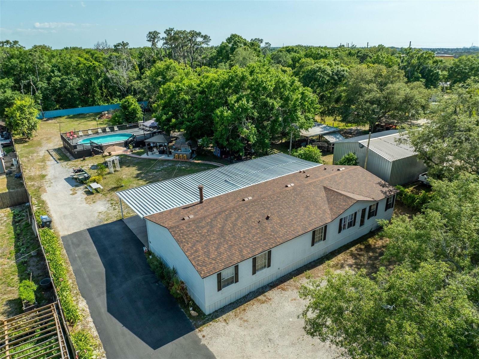 Property Photo:  11805 Fawn Dale Drive  FL 33569 