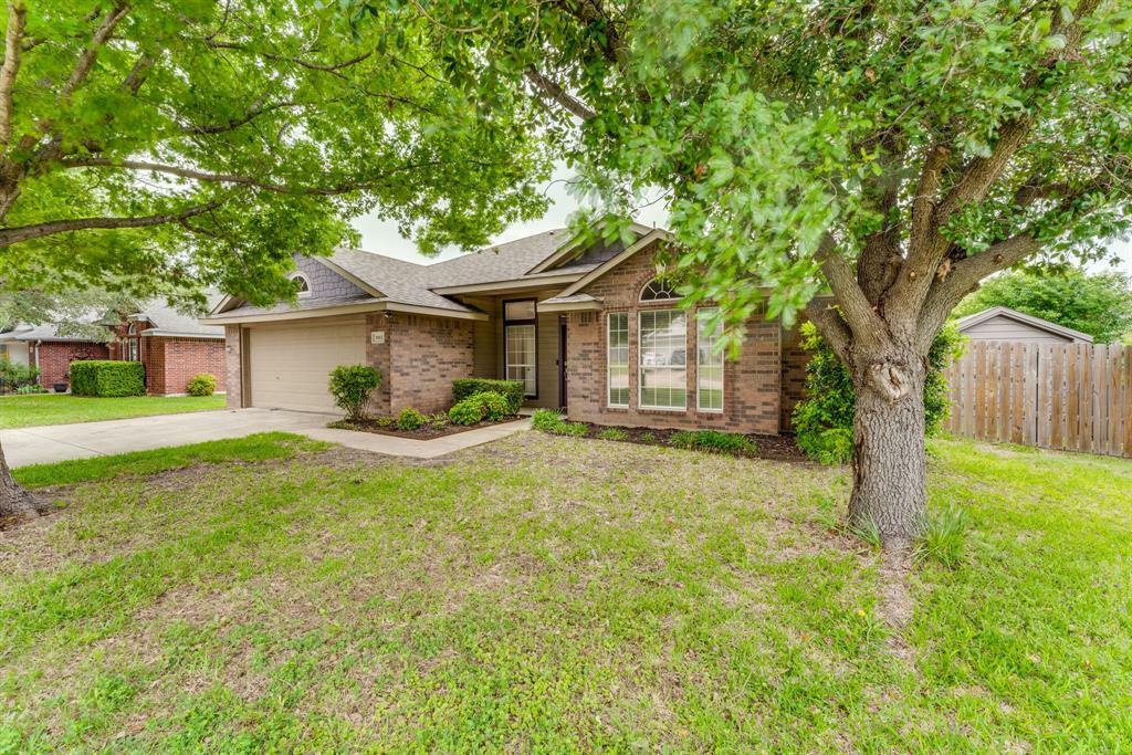 Property Photo:  1012 N Carolina Avenue  TX 76065 