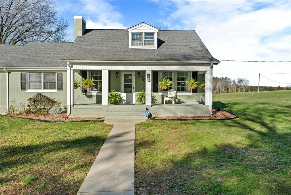 Property Photo:  1271 South Hill Road  VA 23944 