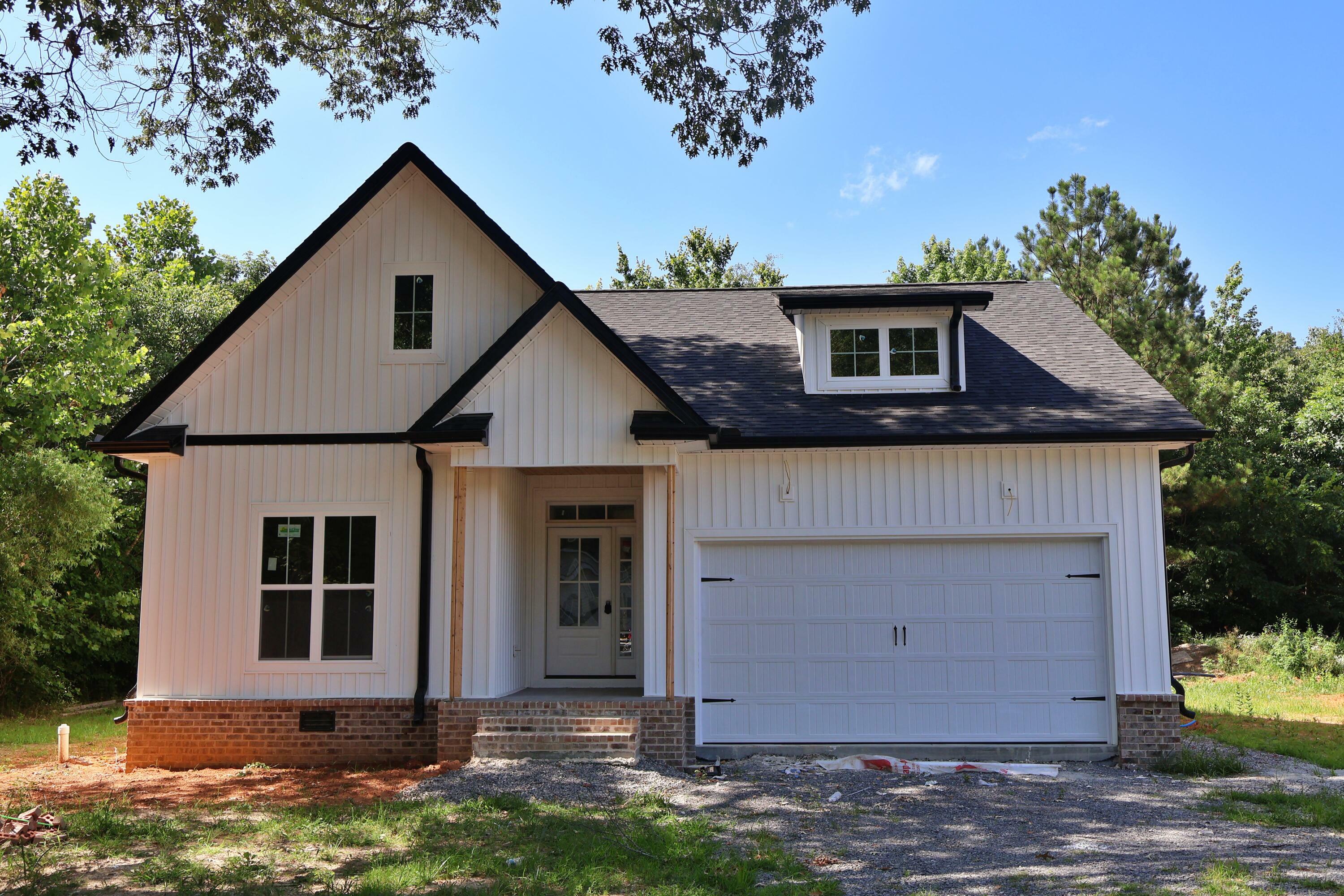 Property Photo:  716 Forrest Avenue  AL 35768 