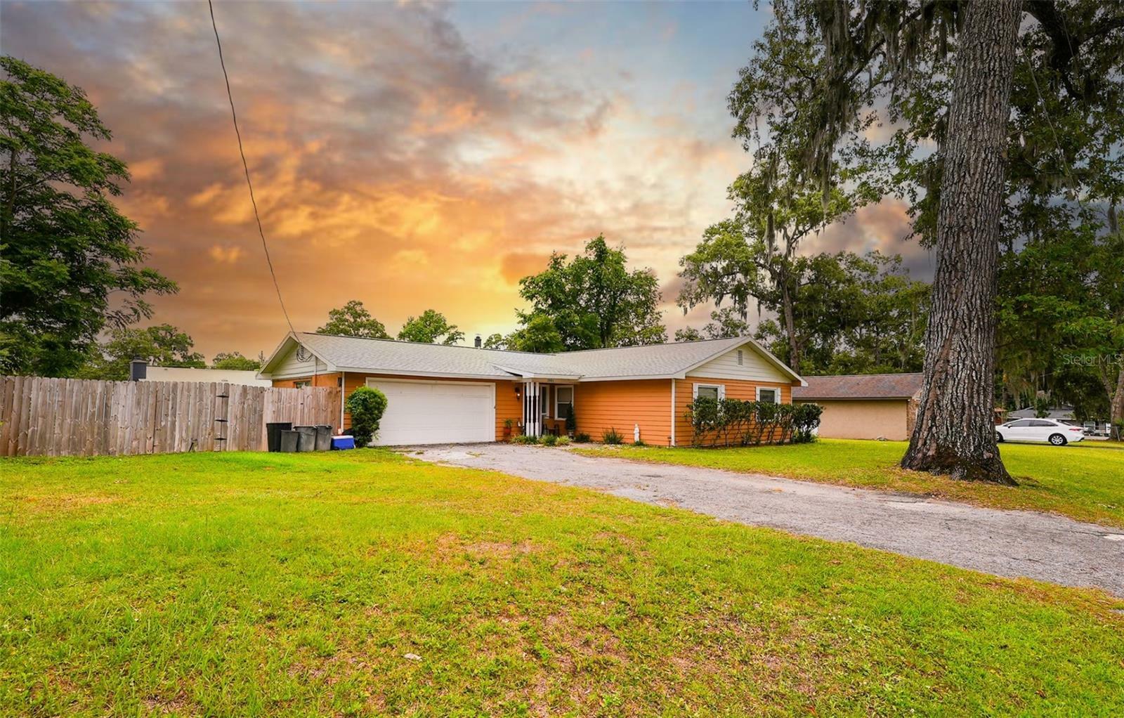 Property Photo:  3991 SE 19th Avenue  FL 34480 