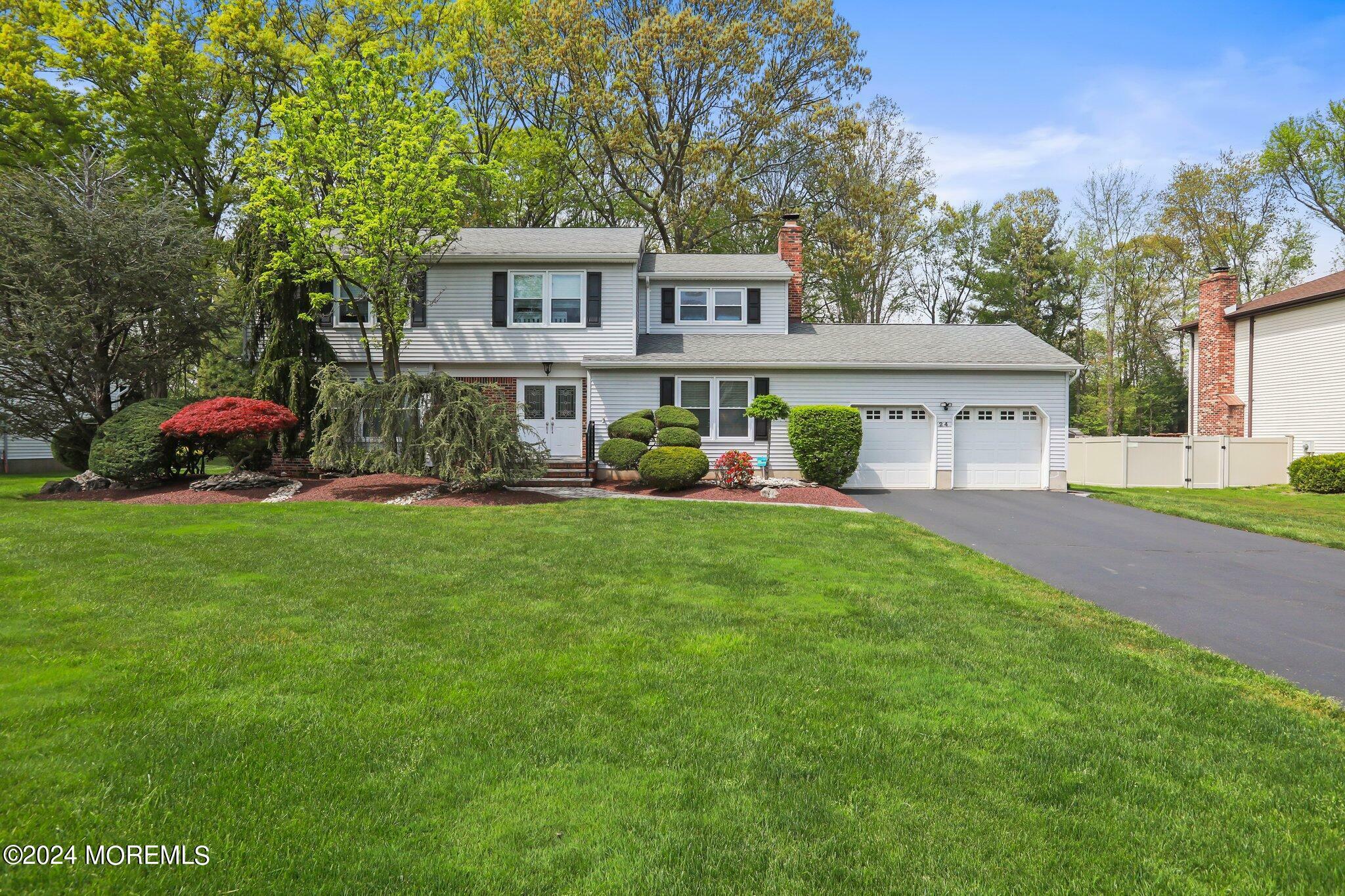 Property Photo:  24 Apache Drive  NJ 07726 