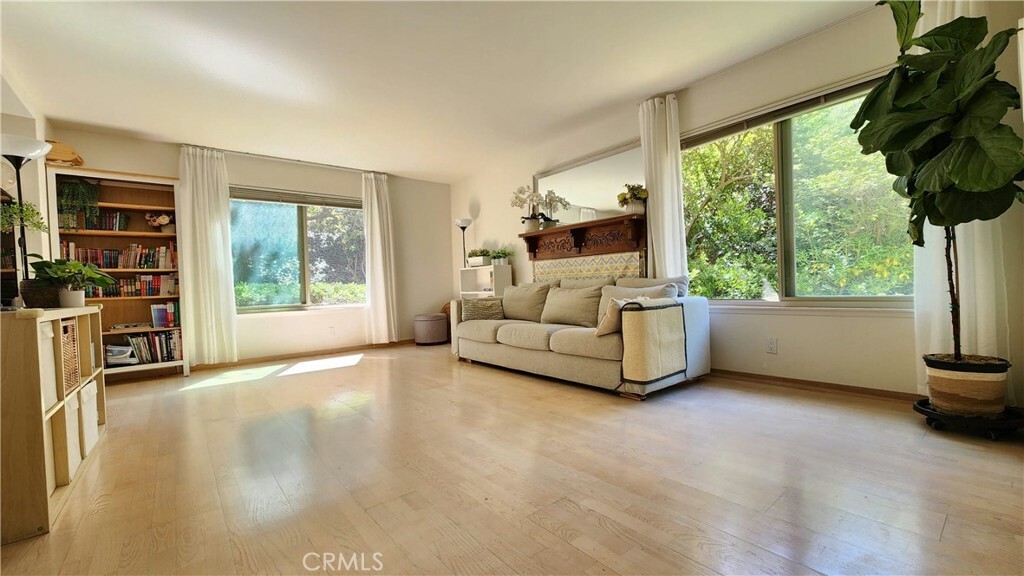 Property Photo:  28145 Ridgecove Court S  CA 90275 