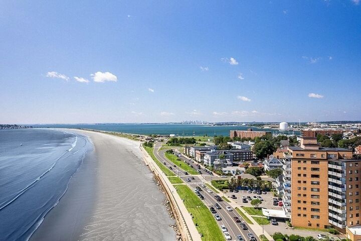 Property Photo:  300 Lynn Shore Dr 612  MA 01902 