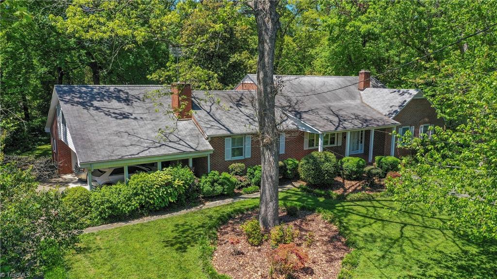Property Photo:  160 Pennsylvania Avenue  NC 27104 