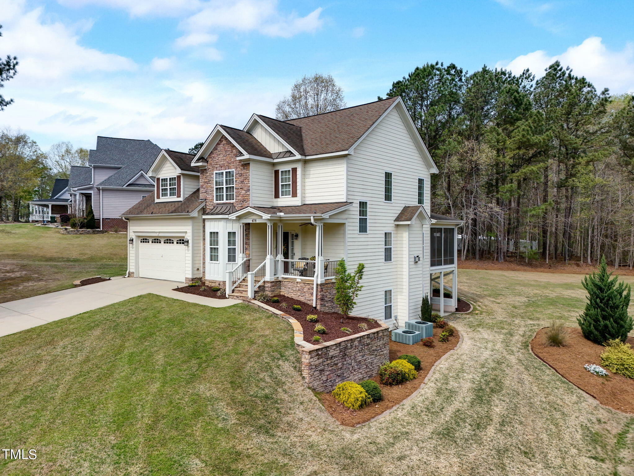 Property Photo:  406 Crestdale Drive  NC 27520 