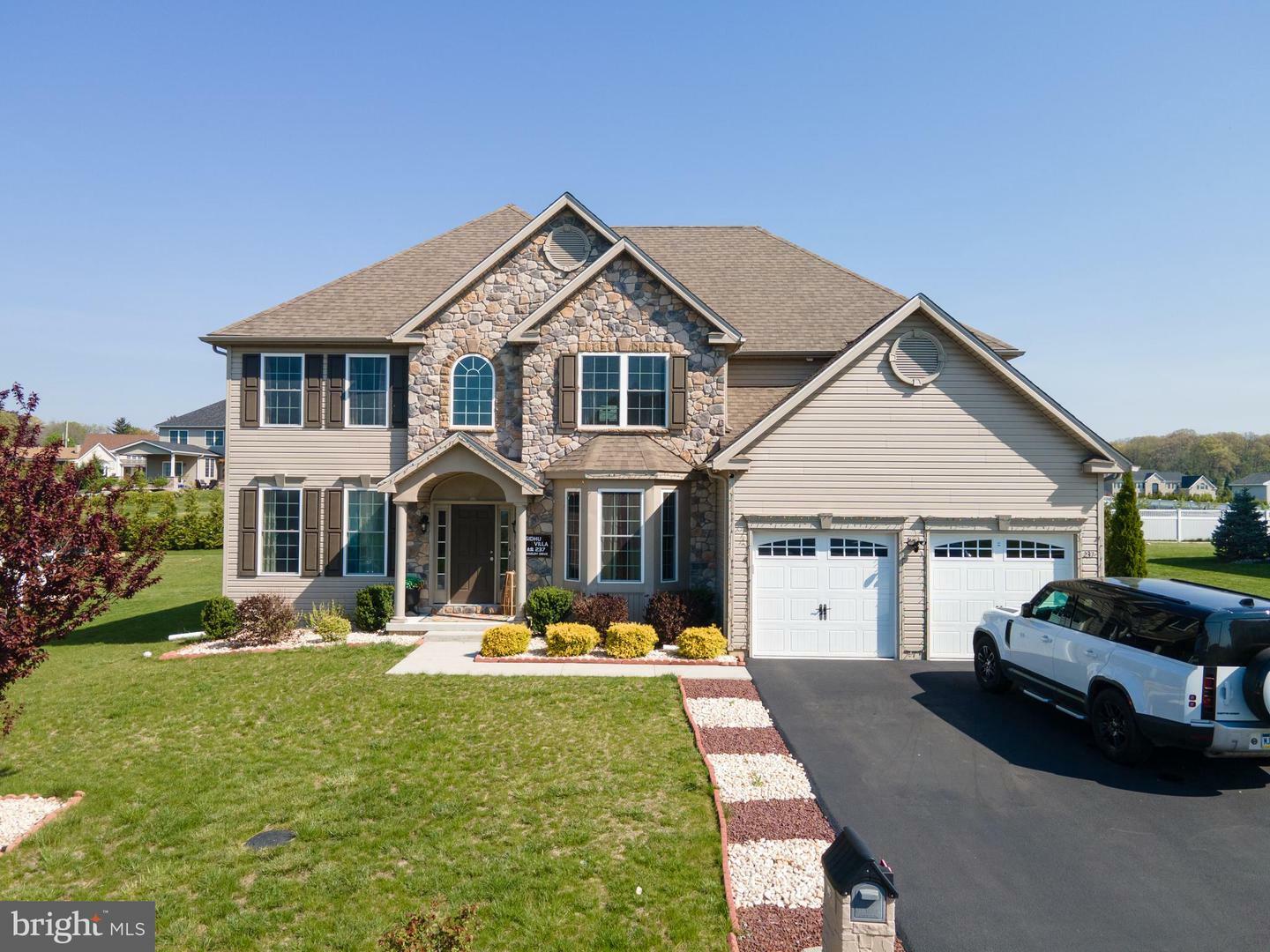 Property Photo: 237 Danbury Drive PA 18064