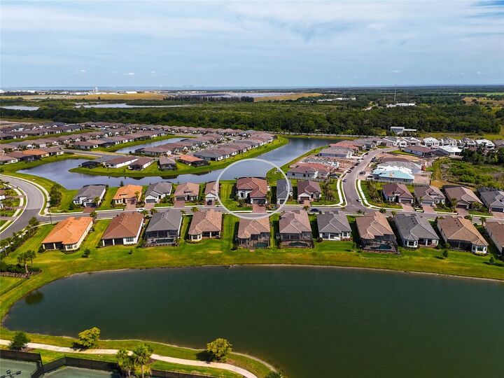 Property Photo:  5458 Morey Farms Loop  FL 34221