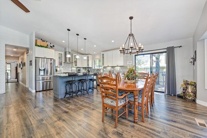 23325 Shadow Drive  Auburn CA 95602 photo