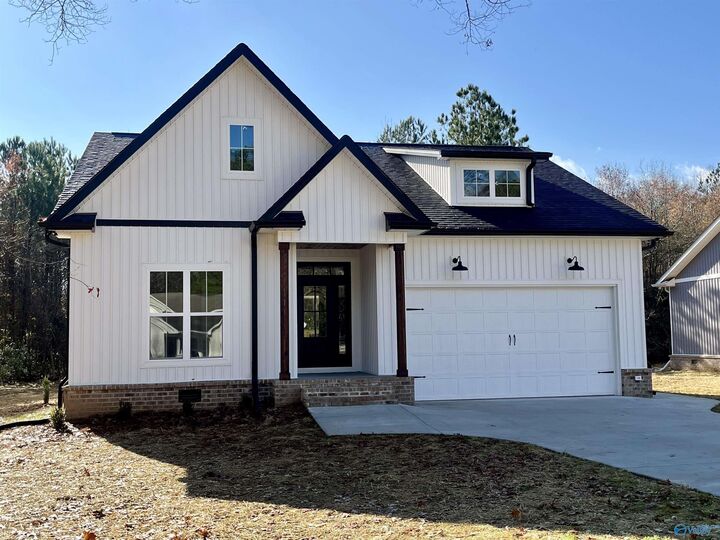 716 Forrest Avenue  Scottsboro AL 35768 photo