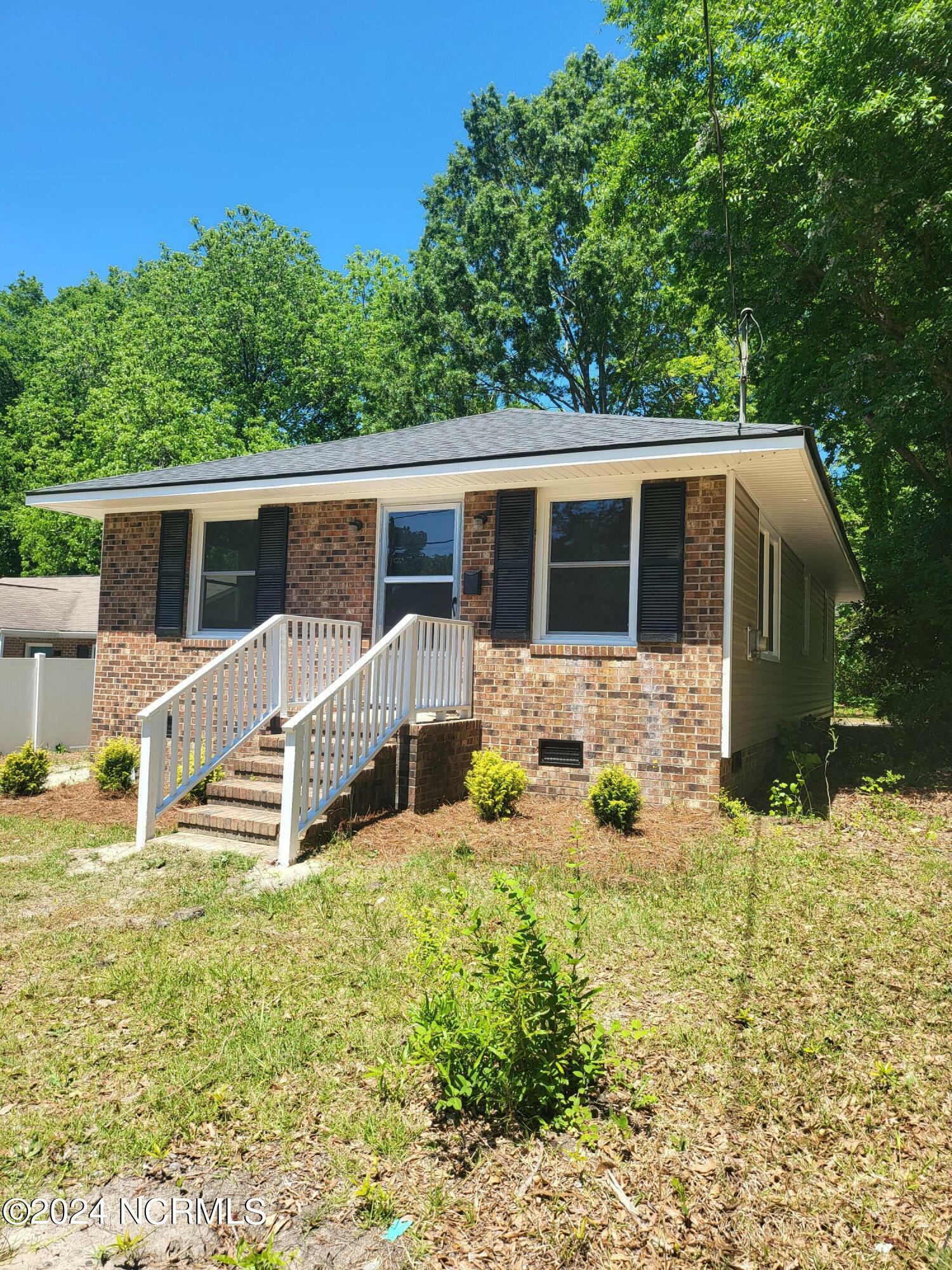 Property Photo:  916 Long Avenue  NC 27801 