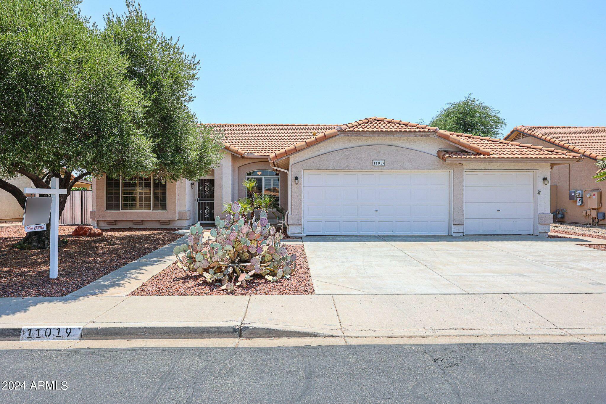 Property Photo:  11019 W Ventana Drive W  AZ 85373 