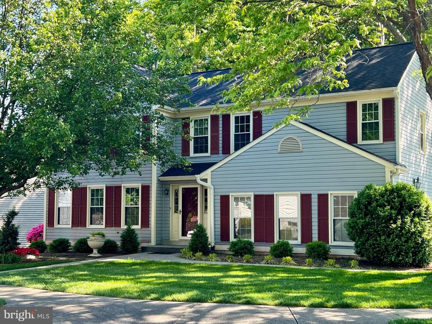 Property Photo:  8628 Groveland Drive  VA 22153 