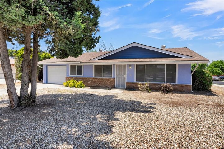 185 N Meridian Street  Hemet CA 92544 photo