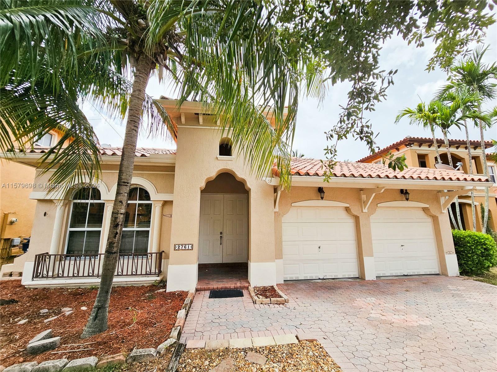 Property Photo:  2761 SW 152nd Ct  FL 33185 