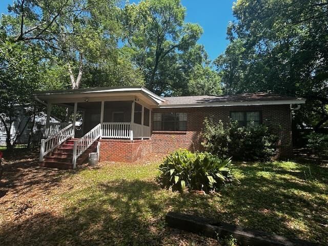 Property Photo:  229 Columbia Drive  FL 32304 