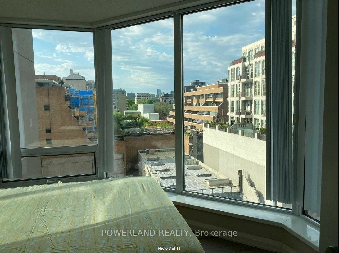 Property Photo:  155 Yorkville Ave 604  ON M5R 1C4 
