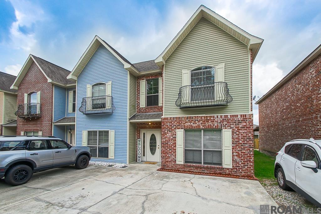 Property Photo:  24117 Chateau De Chene Blvd  LA 70785 