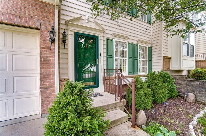 2259 Limestone Way  Miamisburg OH 45342 photo