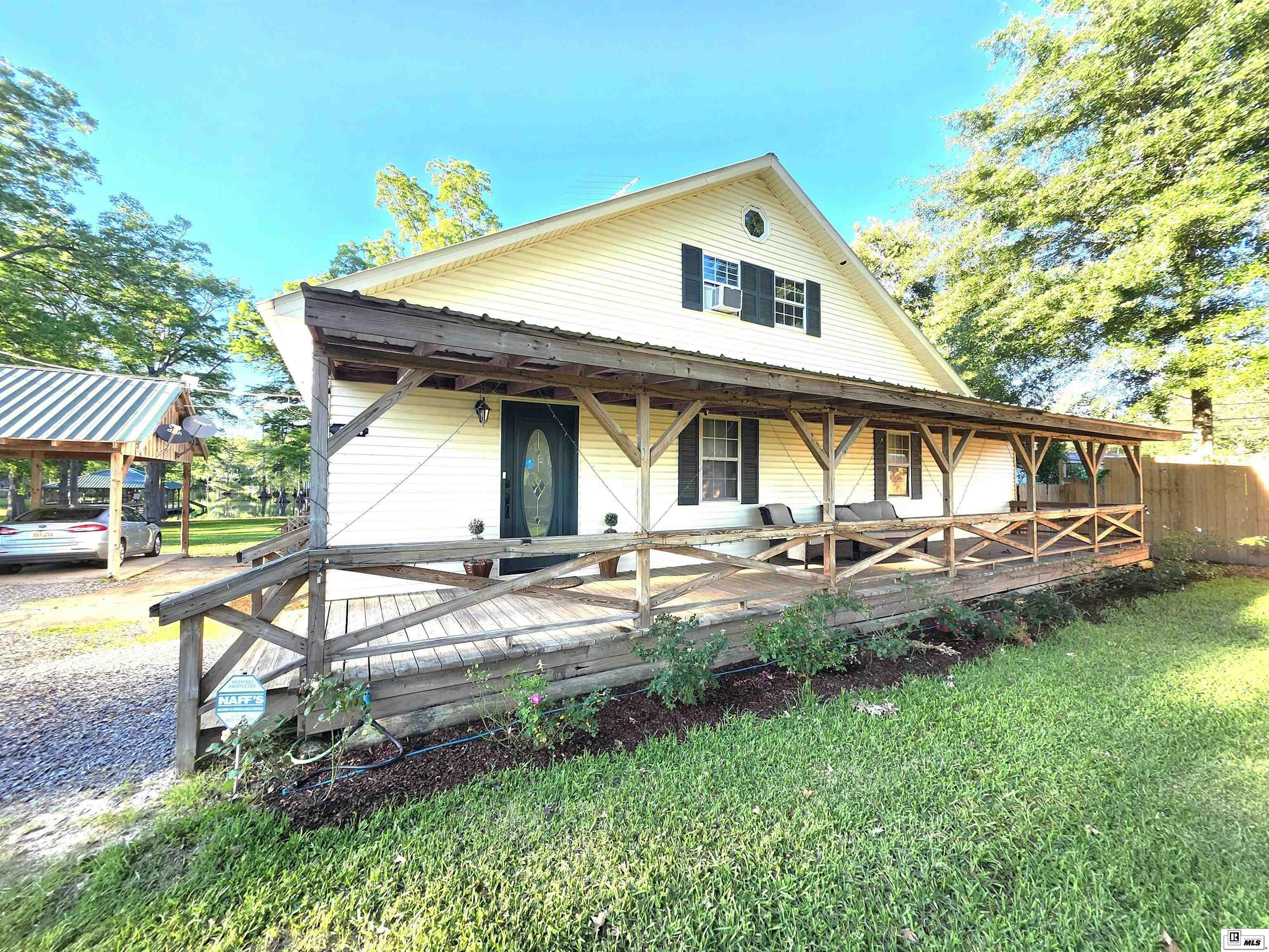 Property Photo:  1744 Highway 569  LA 71334 