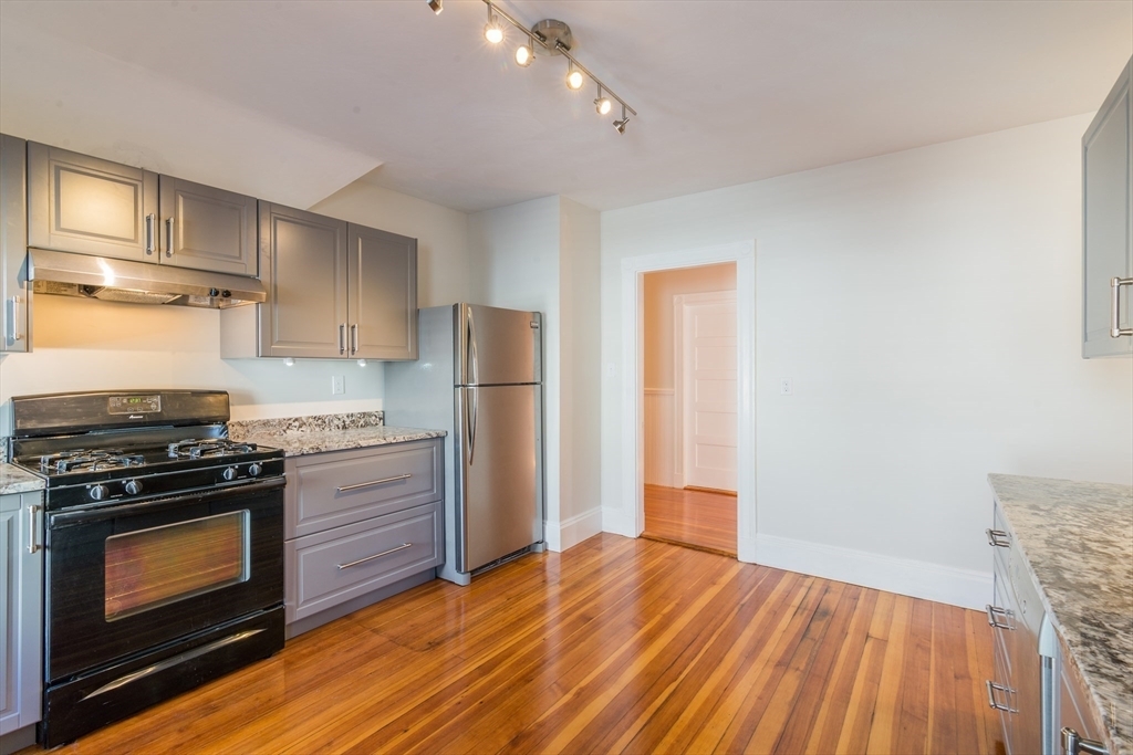 Property Photo:  65 Marlboro Street #3  MA 02478 