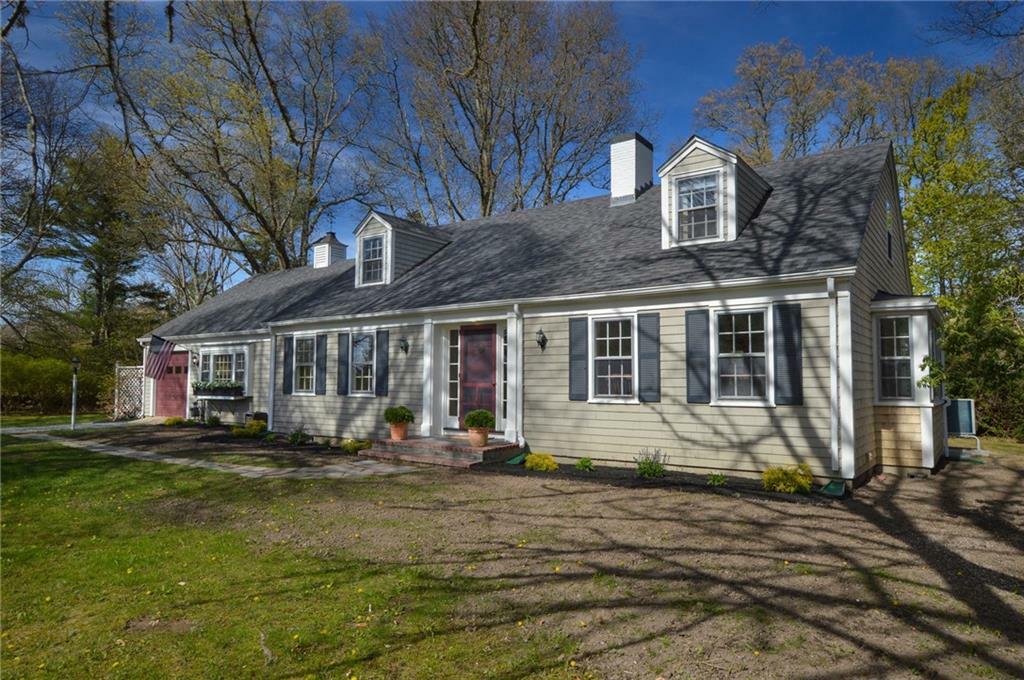 Property Photo:  1656 Main Road  MA 02790 