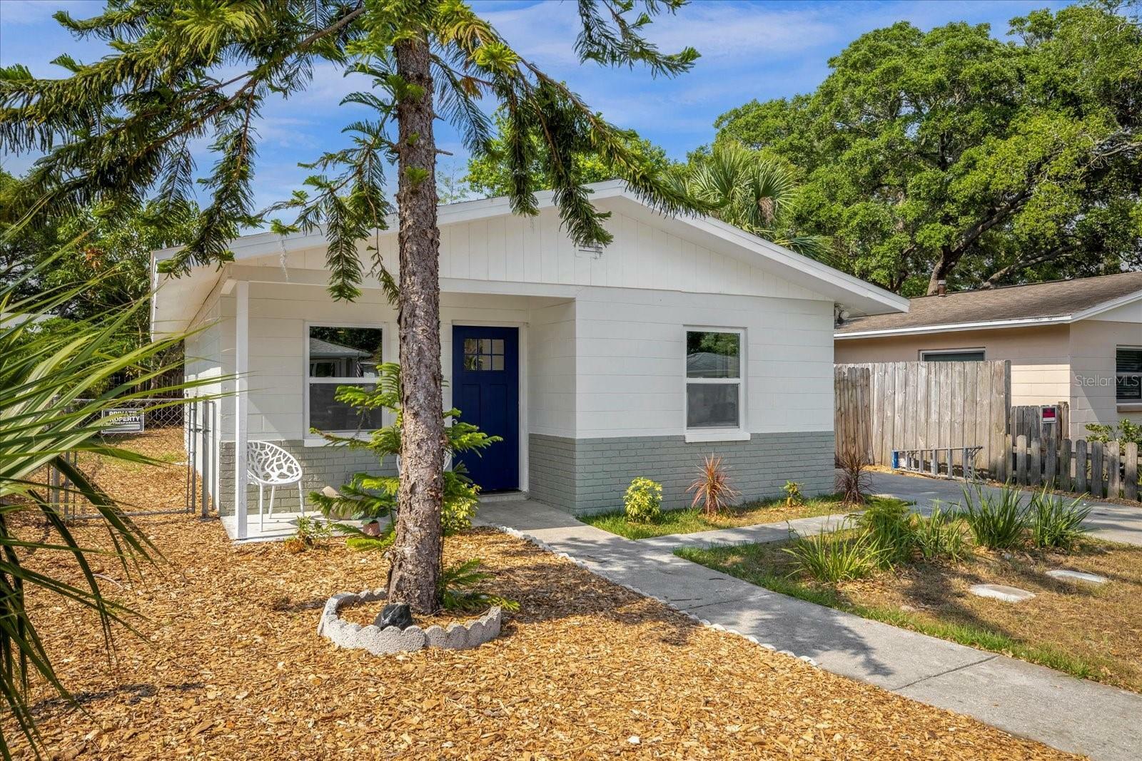 Property Photo:  1148 Engman Street  FL 33755 
