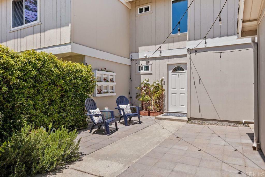 Property Photo:  1914 Shady Acre Circle  CA 92024 