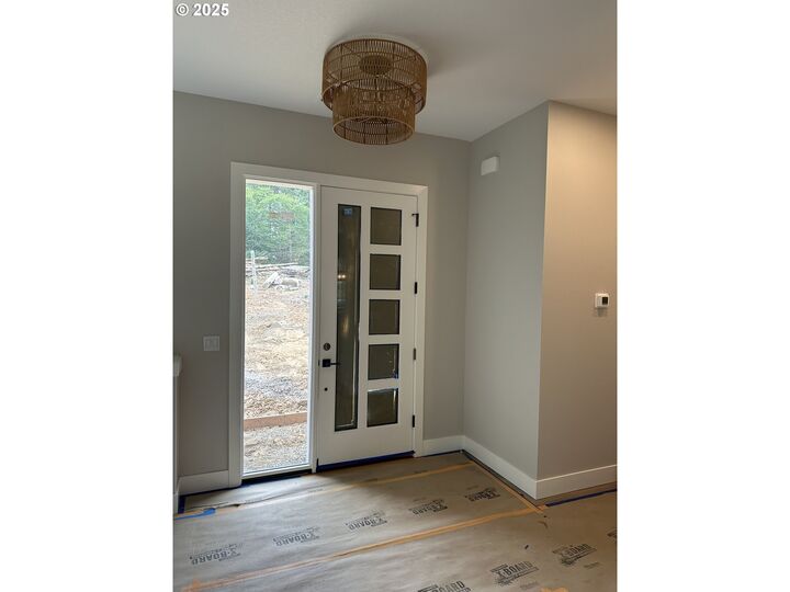 Property Photo:  740 Monica Ct  OR 97110 