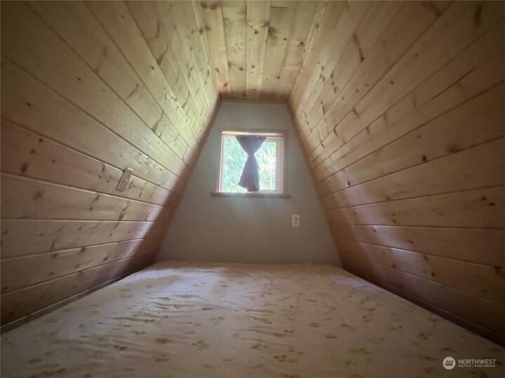 Property Photo:  56115 343rd Avenue Ct E  WA 98328 