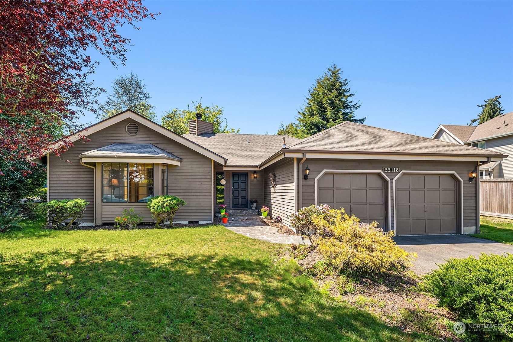 Property Photo:  22118 Brier Road  WA 98036 