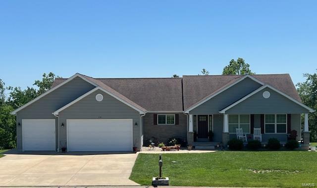 Property Photo: 118 Weaver Court MO 63028