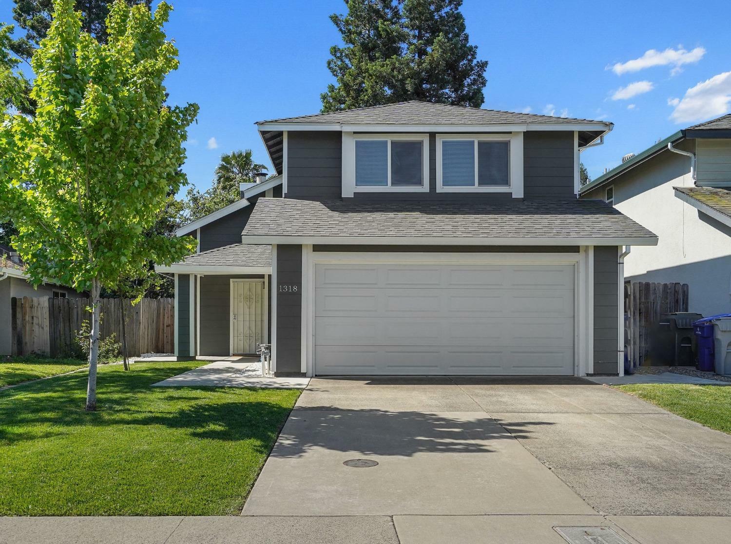 Property Photo:  1318 Powderhorn Way  CA 95834 