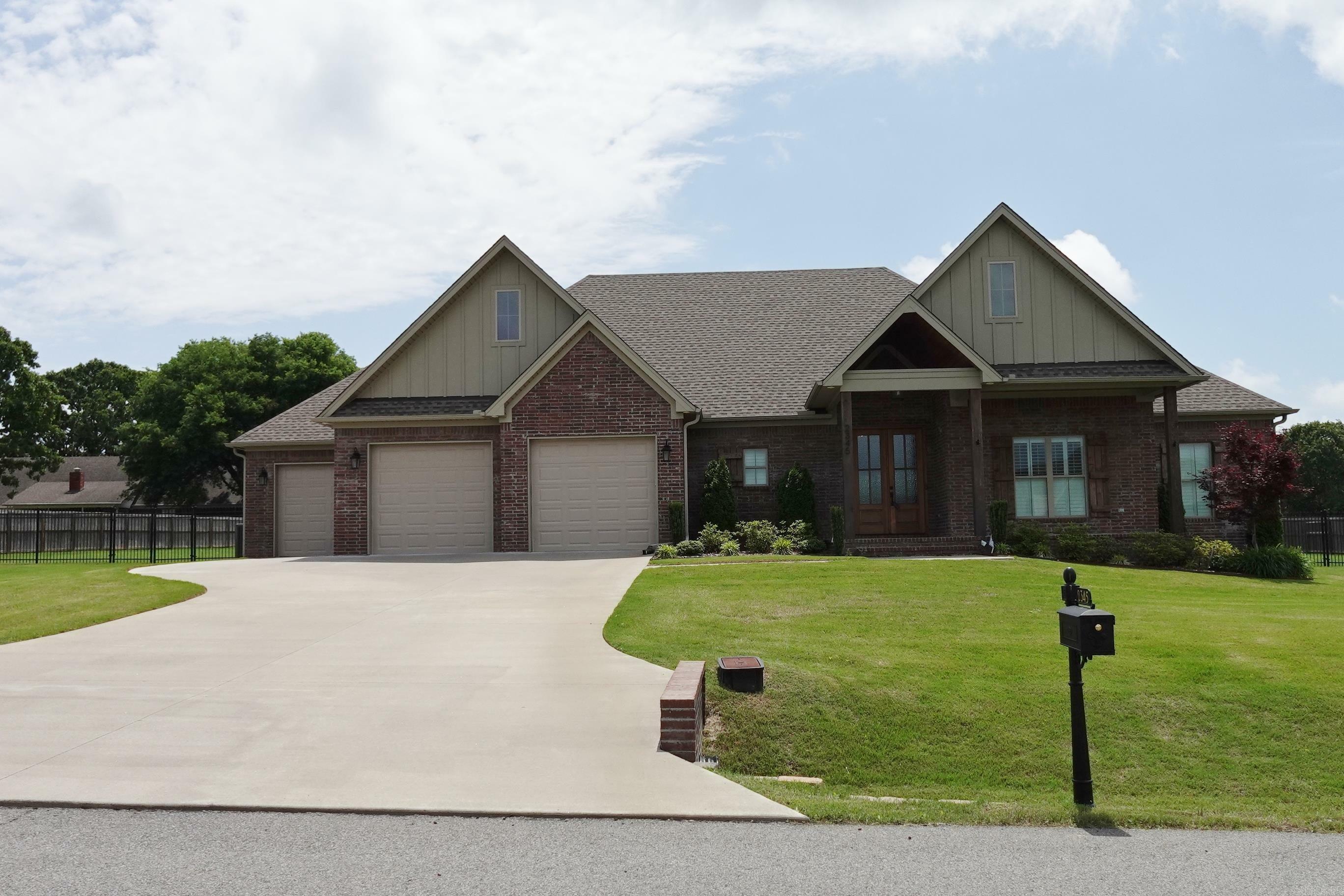 Property Photo:  2345 Springcrest Street  AR 72034 