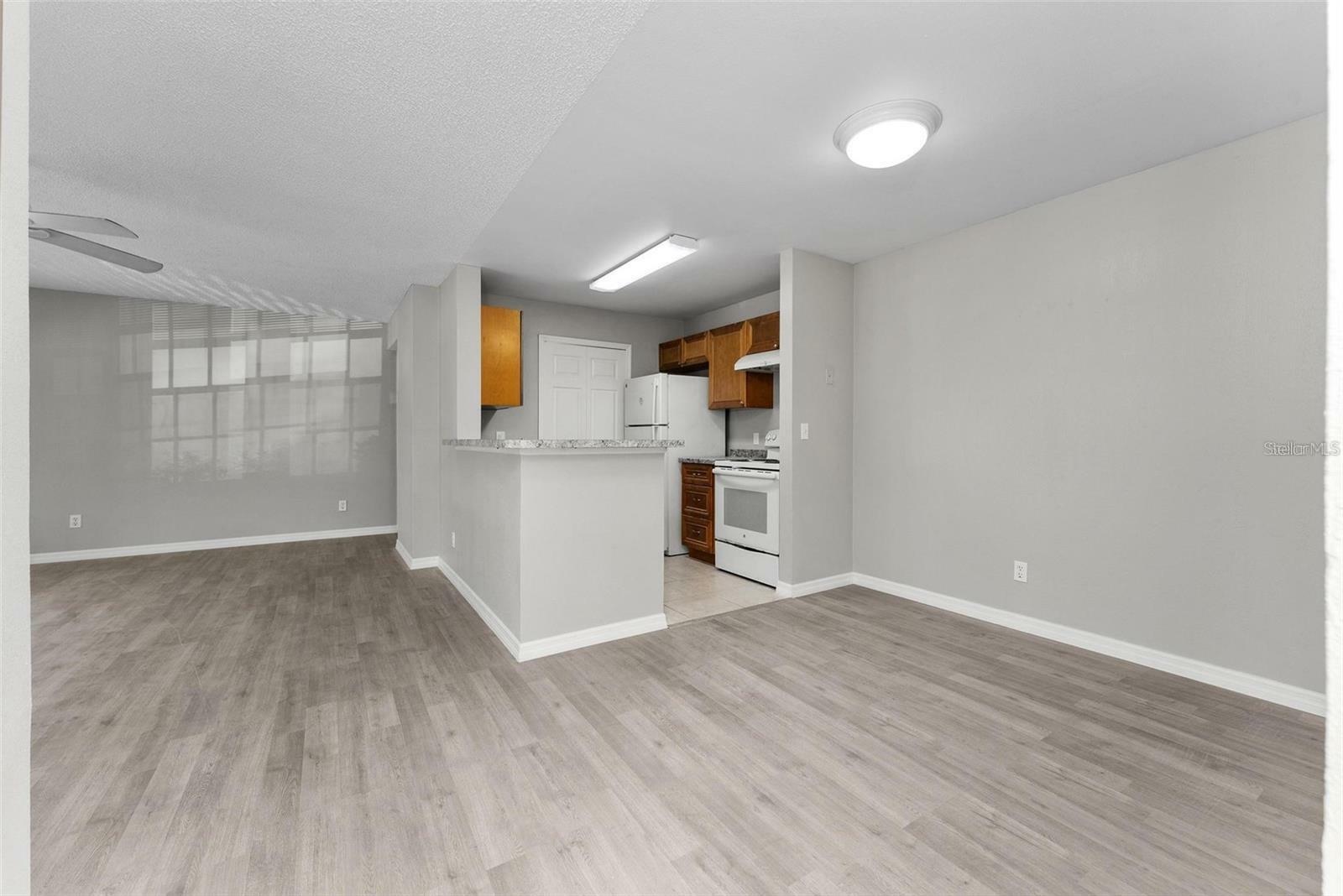 Property Photo: 6160 Westgate Drive 104 FL 32835