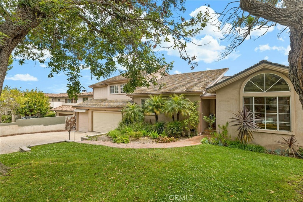 Property Photo: 1166 Longfellow Drive CA 90266