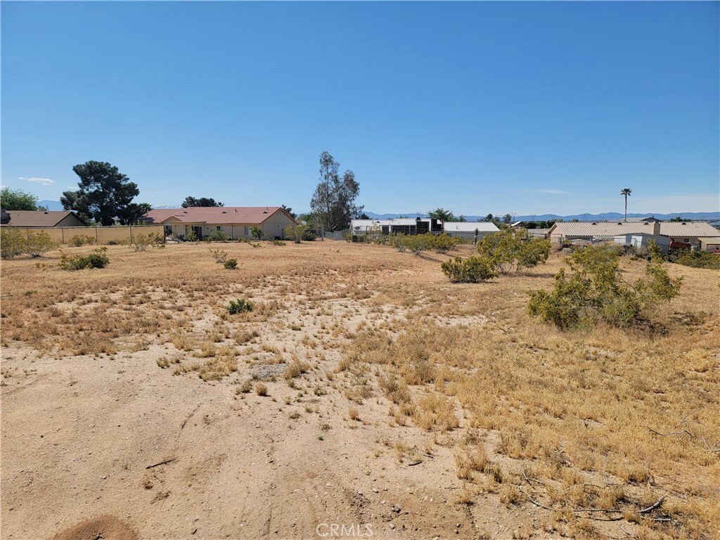 Property Photo: 3950710 Avon Court CA 92394