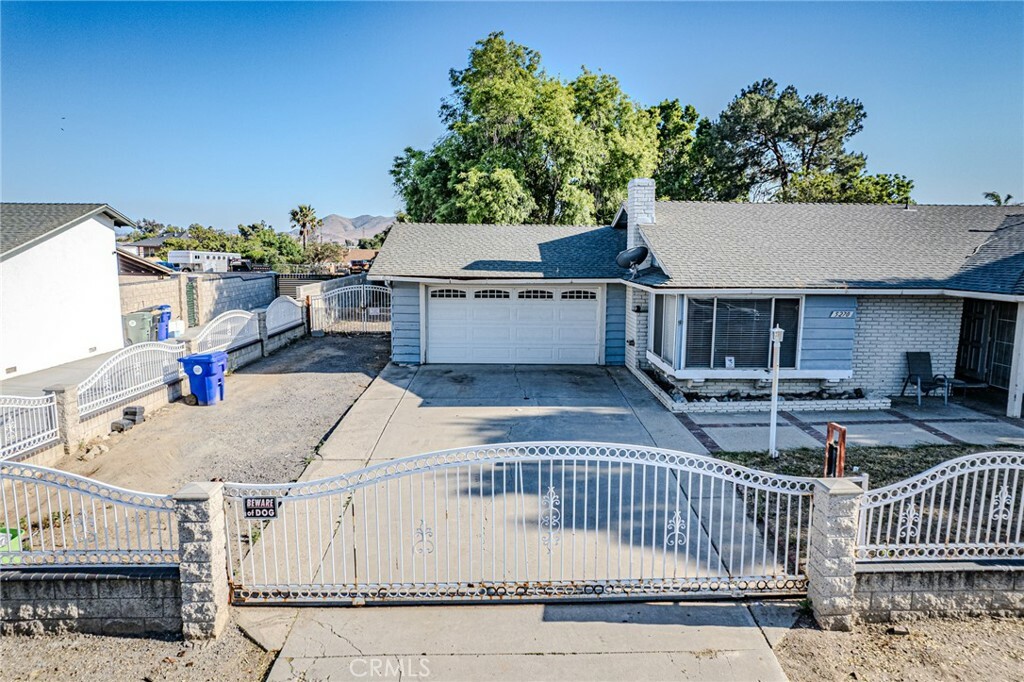 Property Photo:  5270 Lucretia Avenue  CA 91752 